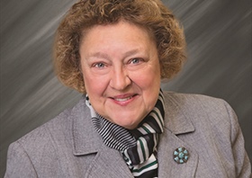 Mollie Grube Will Retire From VCNB Board This Year